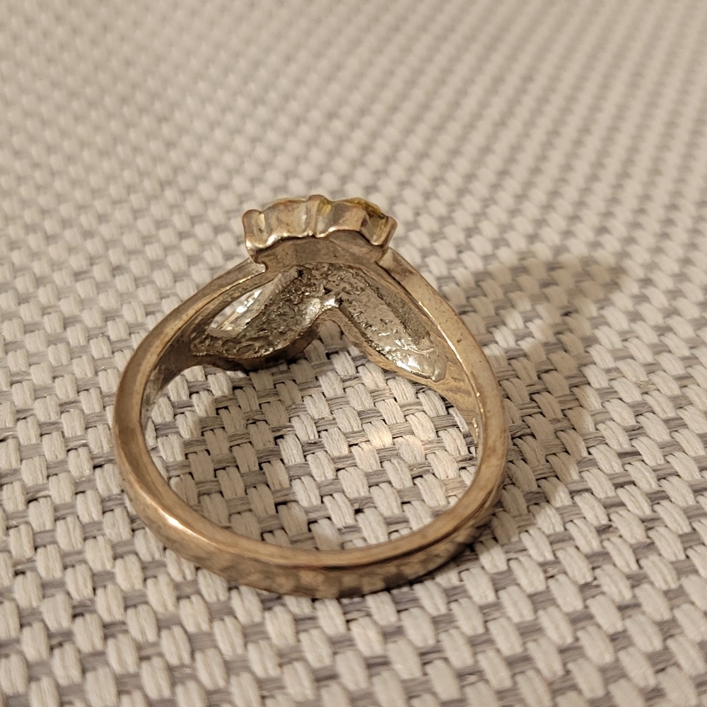 Ring - Picture 4 of 6